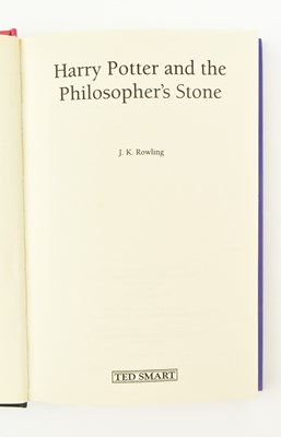Lot 58 - CAST SIGNED HARRY POTTER - THE PHILOSOPHER'S STONE SIGNED BY RADCLIFFE, WATSON & GRINT