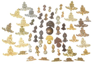 Lot 84 - COLLECTION OF WAR TIME BRITISH ARTILLERY CAP BADGES