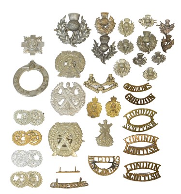 Lot 162 - COLLECTION OF ASSORTED SCOTTISH MILITARY UNIFORM CAP BADGES