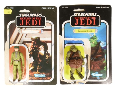 Lot 103 - STAR WARS - TWO VINTAGE KENNER / PALITOY ACTION FIGURES