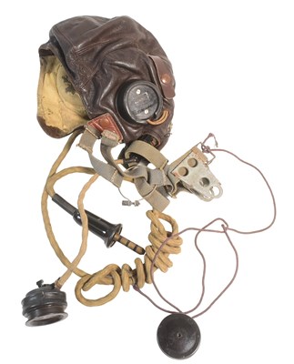 Lot 40 - WWII SECOND WORLD WAR RAF TYPE C LEATHER FLYING HELMET