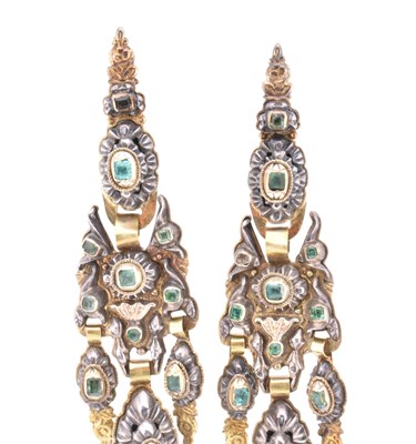 Lot 5 - 19TH CENTURY SPANISH GOLD SILVER GEM SET EARRINGS