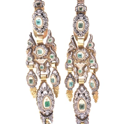 Lot 5 - 19TH CENTURY SPANISH GOLD SILVER GEM SET EARRINGS