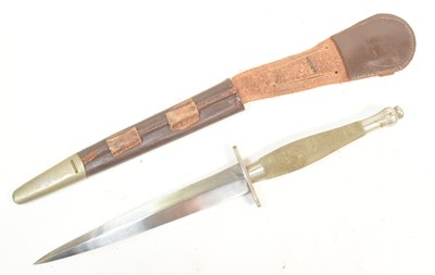 Lot 230 - WWII SECOND WORLD WAR FAIRBAIRN SYKES COMMANDO DAGGER