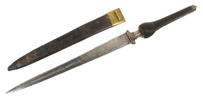 Lot 310 - 18TH CENTURY FRENCH REVERSIBLE HILT PLUG BAYONET