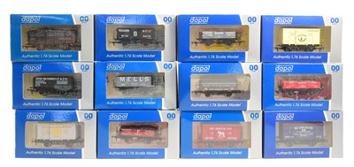 Lot 97 - MODEL RAILWAY - DAPOL OO GAUGE ROLLING STOCK