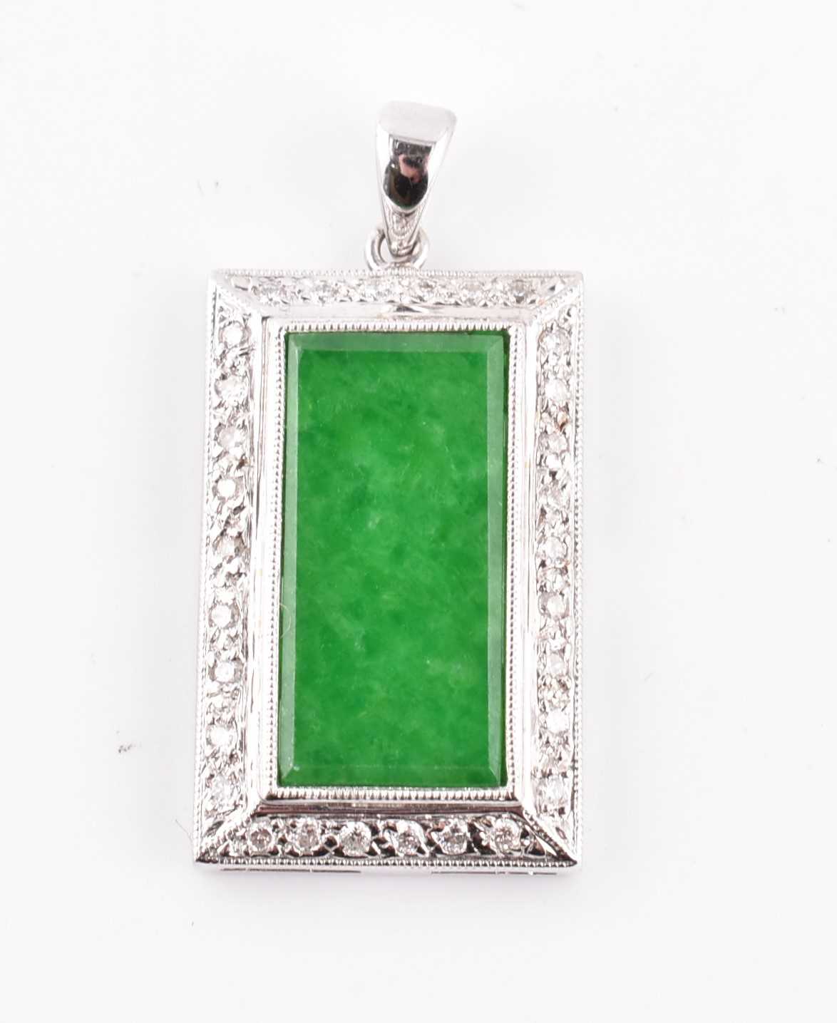 Lot 127 - 18CT WHITE GOLD JADEITE & DIAMOND NECKLACE PENDANT
