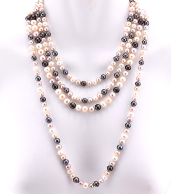 Lot 389 - TWO CULTURED PEARL NECKLACES