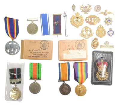 Lot 403 - COLLECTION OF FIRST & SECOND WORLD WAR MEDALS & BADGES