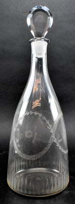 Lot 88 - GEORGE III C1780 TAPERING GLASS DECANTER WITH ENGRAVED WREATH DESIGN