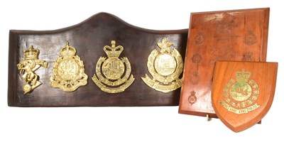 Lot 419 - HONG KONG POLICE INTEREST BRASS BADGES & PLAQUES