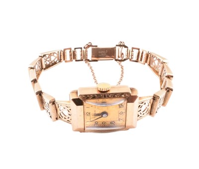 Lot 93 - HALLMARKED 9CT ROSE GOLD TITAN WRISTWATCH