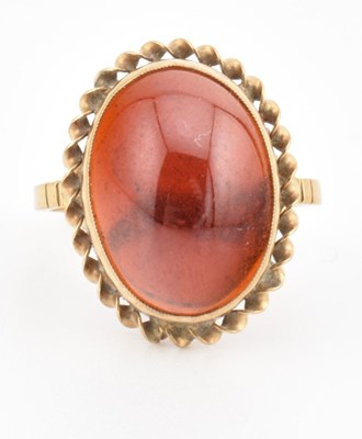 Lot 362 - HALLMARKED 9CT GOLD & GARNET CABOCHON RING