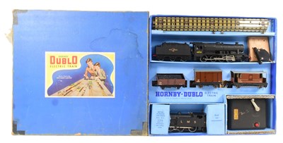 Lot 66 - MODEL RAILWAY - VINTAGE HORNBY DUBLO TRAINSET