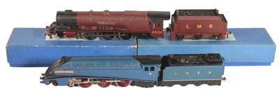 Lot 20 - MODEL RAILWAY - X2 VINTAGE HORNBY DUBLO LOCOMOTIVES
