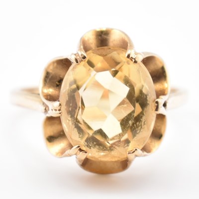Lot 185 - 1970S HALLMARKED 9CT GOLD & CITRINE RING