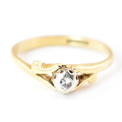 Lot 179 - HALLMARKED 18CT GOLD & DIAMOND SOLITAIRE RING
