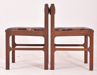 Lot 487 - MCINTOSH & CO - DINING TABLE AND MATCHING FOUR CHAIRS
