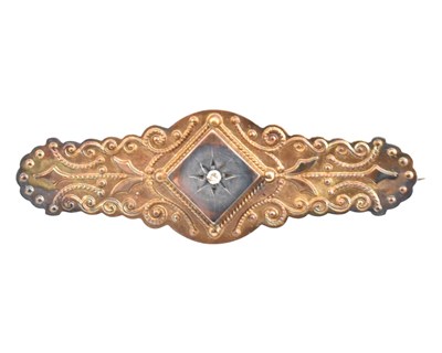 Lot 449 - VICTORIAN HALLMARKED CHESTER 9CT GOLD & DIAMOND BROOCH