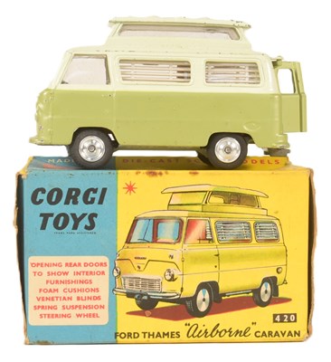 Lot 269 - DIECAST - VINTAGE CORGI TOYS DIECAST MODEL FORD THAMES CARAVAN