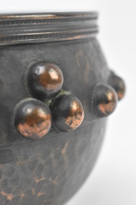 Lot 29 - J. GILLMORE - ARTS & CRAFTS HAMMERED COPPER BOWL