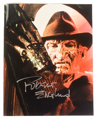 Lot 141 - ROBERT ENGLUND (NIGHTMARE ON ELM STREET) - SIGNED 8X10" PHOTOGRAPH - AFTAL