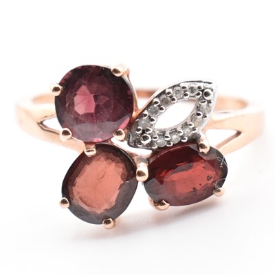Lot 65 - HALLMARKED 9CT ROSE GOLD GARNET SPINEL & DIAMOND RING
