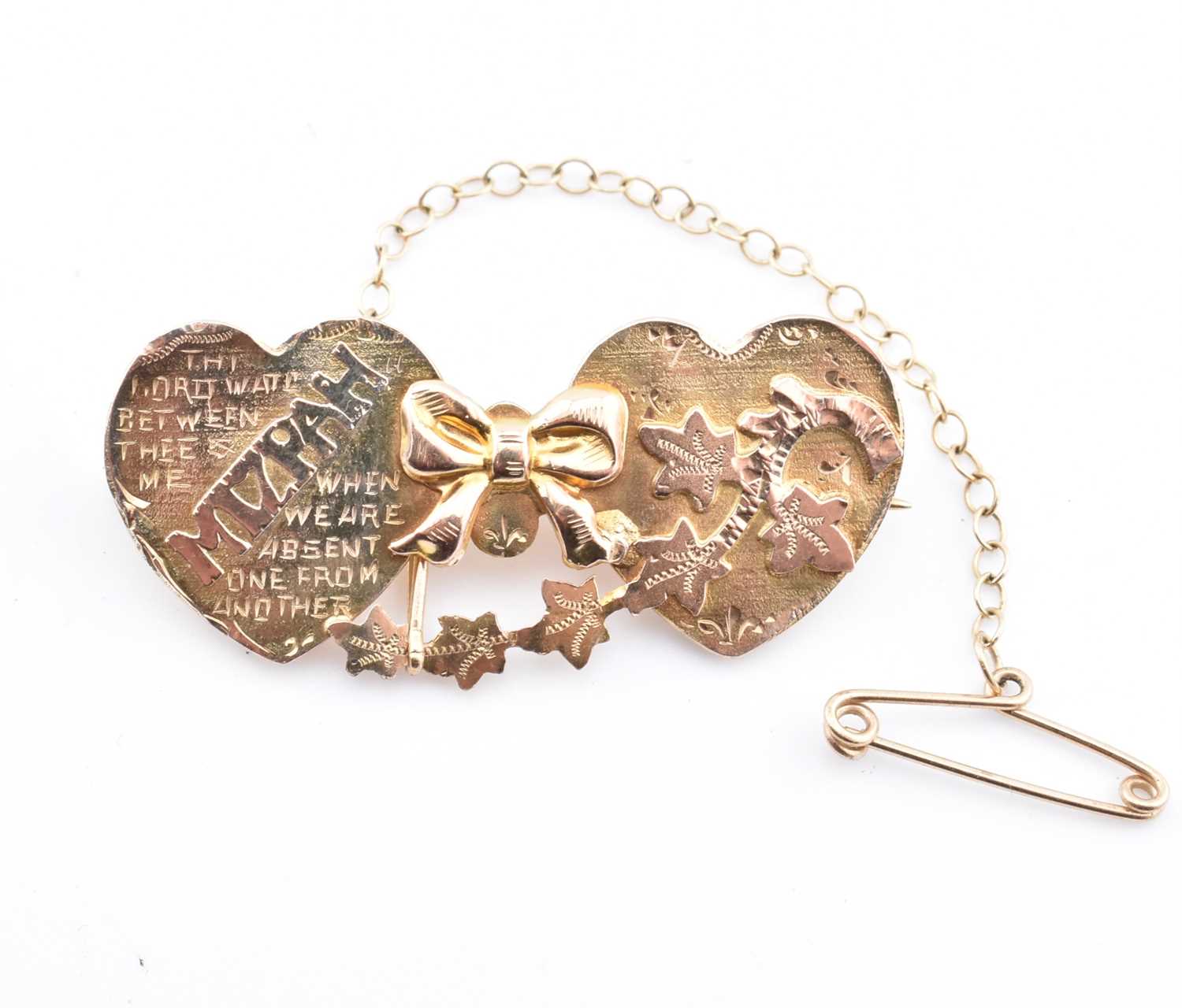 Lot 108 - 9CT GOLD MIZPAH DOUBLE HEART BROOCH PIN