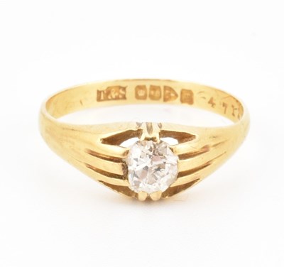 Lot 45 - HALLMARKED 18CT GOLD & DIAMOND SIGNET RING