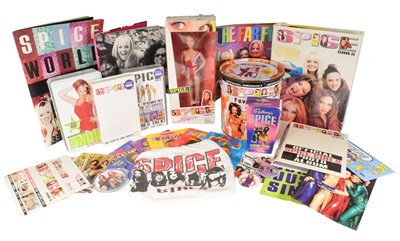 Lot 594 - SPICE GIRLS - COLLECTION OF VINTAGE SPICE GIRLS MEMORABILIA