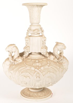 Lot 153 - 19TH CENTURY COPELAND CENTREPIECE