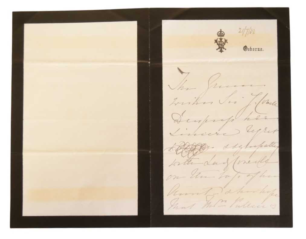 Lot 149 - QUEEN VICTORIA (1819-1901) - LETTER IN HER HAND