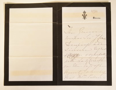 Lot 149 - QUEEN VICTORIA (1819-1901) - LETTER IN HER HAND
