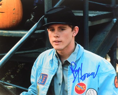 Lot 129 - RON HOWARD - HAPPY DAYS - SIGNED 8X10" COLOUR PHOTOGRAPH - AFTAL