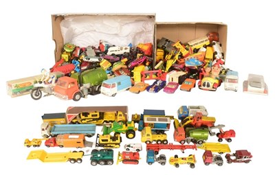 Lot 135 - DIECAST - LARGE COLLECTION OF ASSORTED VINTAGE DIECAST MODELS