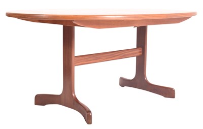 Lot 337 - G PLAN - FRESCO RANGE - MID CENTURY TEAK EXTENDING DINING TABLE