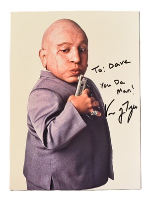 Lot 99 - ESTATE OF DAVE PROWSE - AUSTIN POWERS - VERNE TROYER (1969-2018) AUTOGRAPH