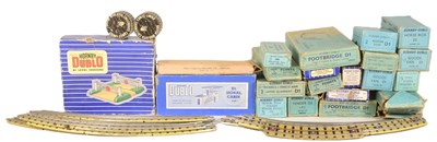 Lot 209 - MODEL RAILWAY - HORNBY DUBLO TRACK & ACCESSORIES