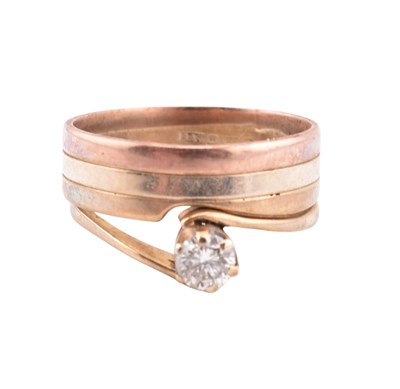 Lot 272 - HALLMARKED 9CT GOLD & DIAMOND SOLITAIRE & BAND RING