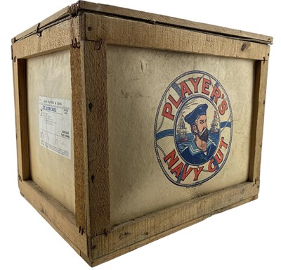 Lot 29 - PLAYER'S NAVY CUT SHIPPING CRATE