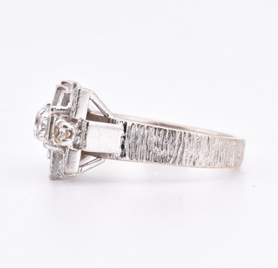 Lot 37 - ALAN MARTIN GARD - 1970S 18CT GOLD & DIAMOND RING