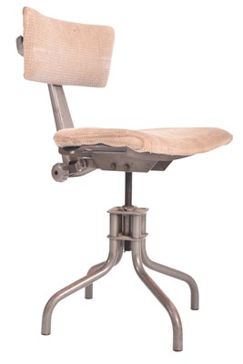 Lot 650 - LEABANK - MID CENTURY INDUSTRIAL MACHINIST SWIVEL CHAIR