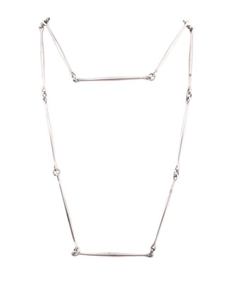 Lot 43 - ASTRID FOG FOR GEORG JENSEN LONG LINK SILVER NECKLACE