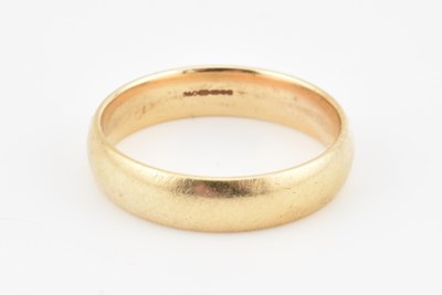 Lot 454 - HALLMARKED 9CT GOLD BAND RING