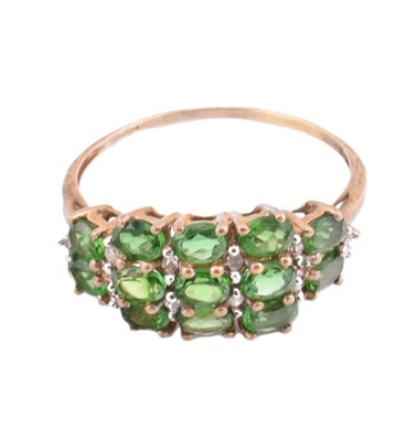 Lot 176 - HALLMARKED 9CT & DIOPSIDE & DIAMOND CLUSTER RING