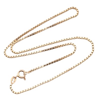 Lot 203 - HALLMARKED 9CT GOLD BOX CHAIN NECKLACE