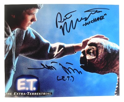 Lot 28 - ET THE EXTRA TERRESTRIAL - DUAL SIGNED 8X10" PHOTOGRAPH - AFTAL