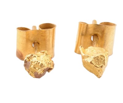 Lot 156 - GOLD & GEM SET STUD EARRINGS