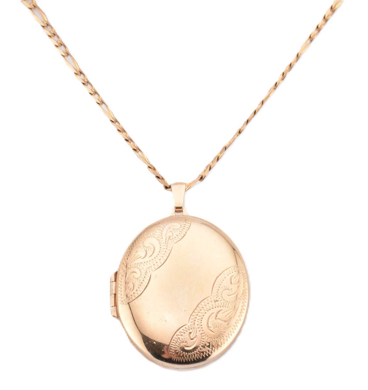 Lot 71 - HALLMARKED 9CT GOLD ENGRAVED LOCKET PENDANT NECKLACE