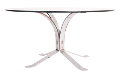 Lot 162 - 20TH CENTURY SPACE AGE DESIGNER CHROME AND GLASS COFFEE TABLE